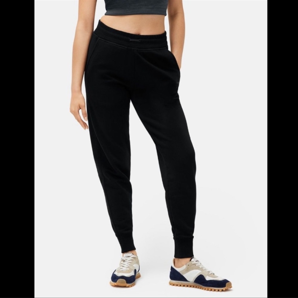Outdoor voices joggers black size small